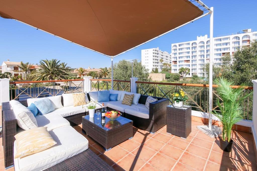 Сasa de vacaciones Moderne Villa, Pool+meerblick,schnelles Wifi,klima *