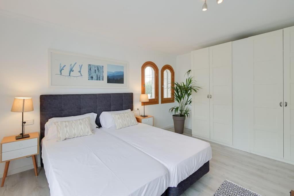 Moderne Villa, Pool+meerblick,schnelles Wifi,klima
