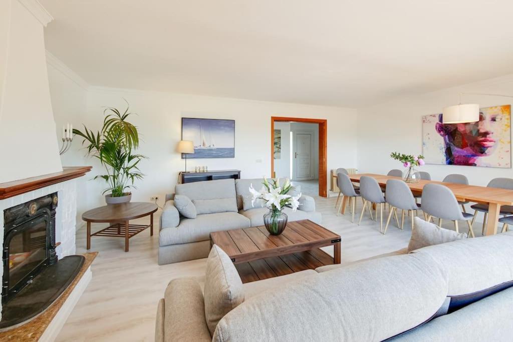 Moderne Villa, Pool+meerblick,schnelles Wifi,klima Сasa de vacaciones *